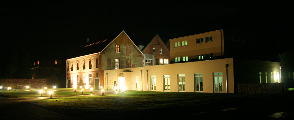 Landhotel Beverland, Hotel Beverland, Hof Beverland, Tagungen, Tagungshotel, Flughafenhotel, Kongresshotel, Eventhotel, Themenzimmer, Themenhotel, Teamtraining, Teamentwicklungstraining, Eventlokation, Wellnesshotel, Wellness, Sauna, Vereinsfahrten, Mannschaftsfahrten, Betriebsausflug, M&uuml;nsterland, Ostbevern, Telgte, Warendorf, M&uuml;nster, Greven, Osnabr&uuml;ck, Ladbergen, Flughafen M&uuml;nster Osnabr&uuml;ck, FMO, Bahnhof Ostbevern